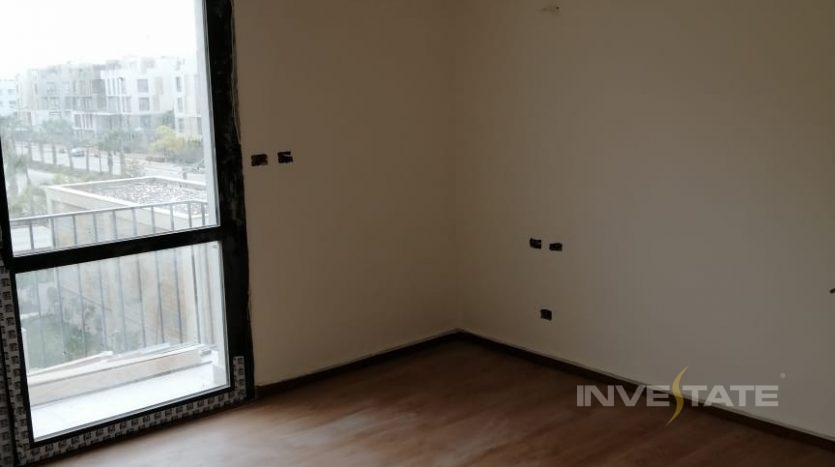 Great opportunity!! Apartment for rent in Courtyard Sodic (under market price)