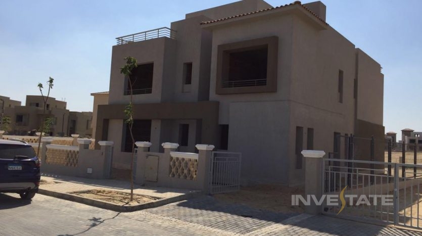 Standalone villa for sale in Golf Extension